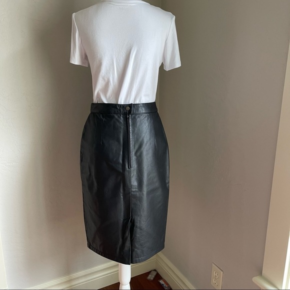 Cayenne Black Leather Pencil Skirt Size: 9/10 - Picture 4 of 11